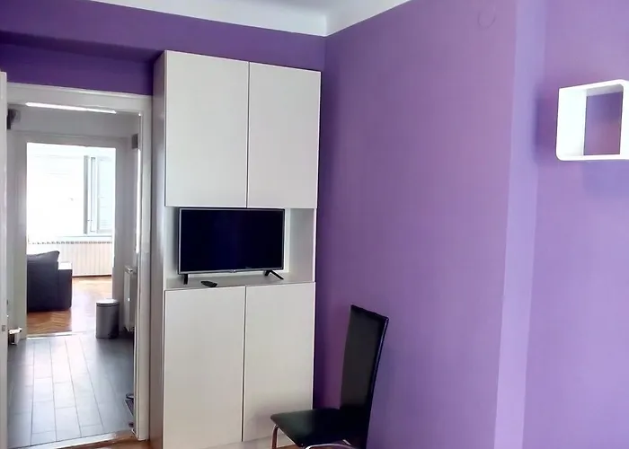 Apartment Garson