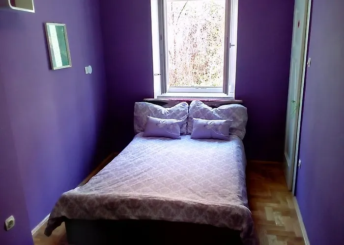 Apartment Garson